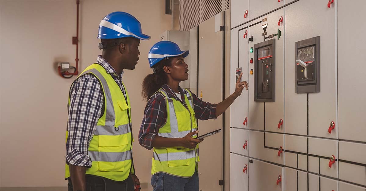 the-intelligent-eam-playbook-for-utilities