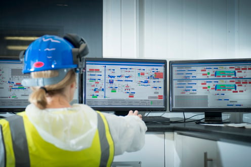 worker-monitors-process-control-on-multiple-comput-2026-01-09-11-19-52-utc